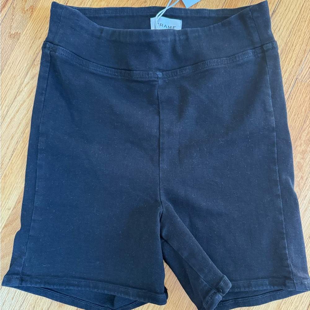 Frame Denim Jetset Shorts - Black